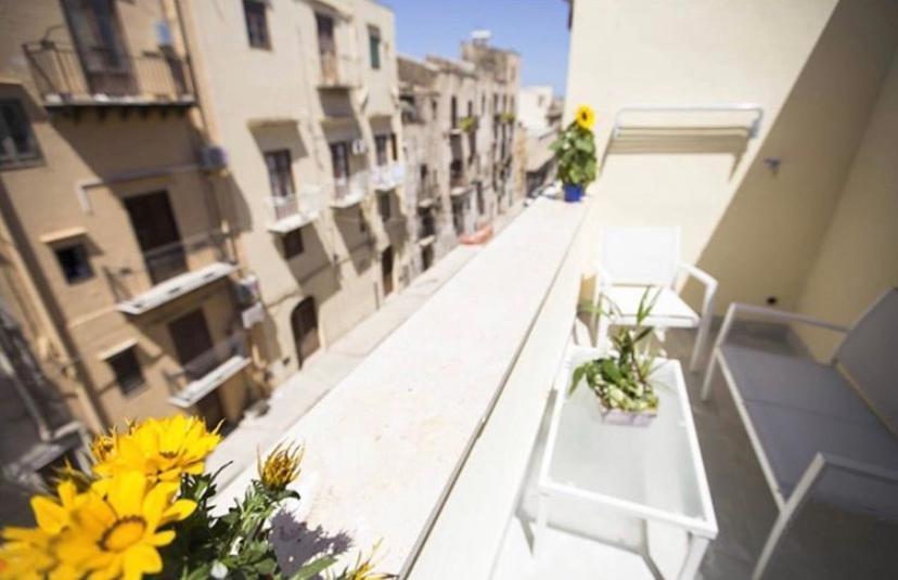 Sciabika Edificio Flowers كاستيلاّماري ديل غو المظهر الخارجي الصورة